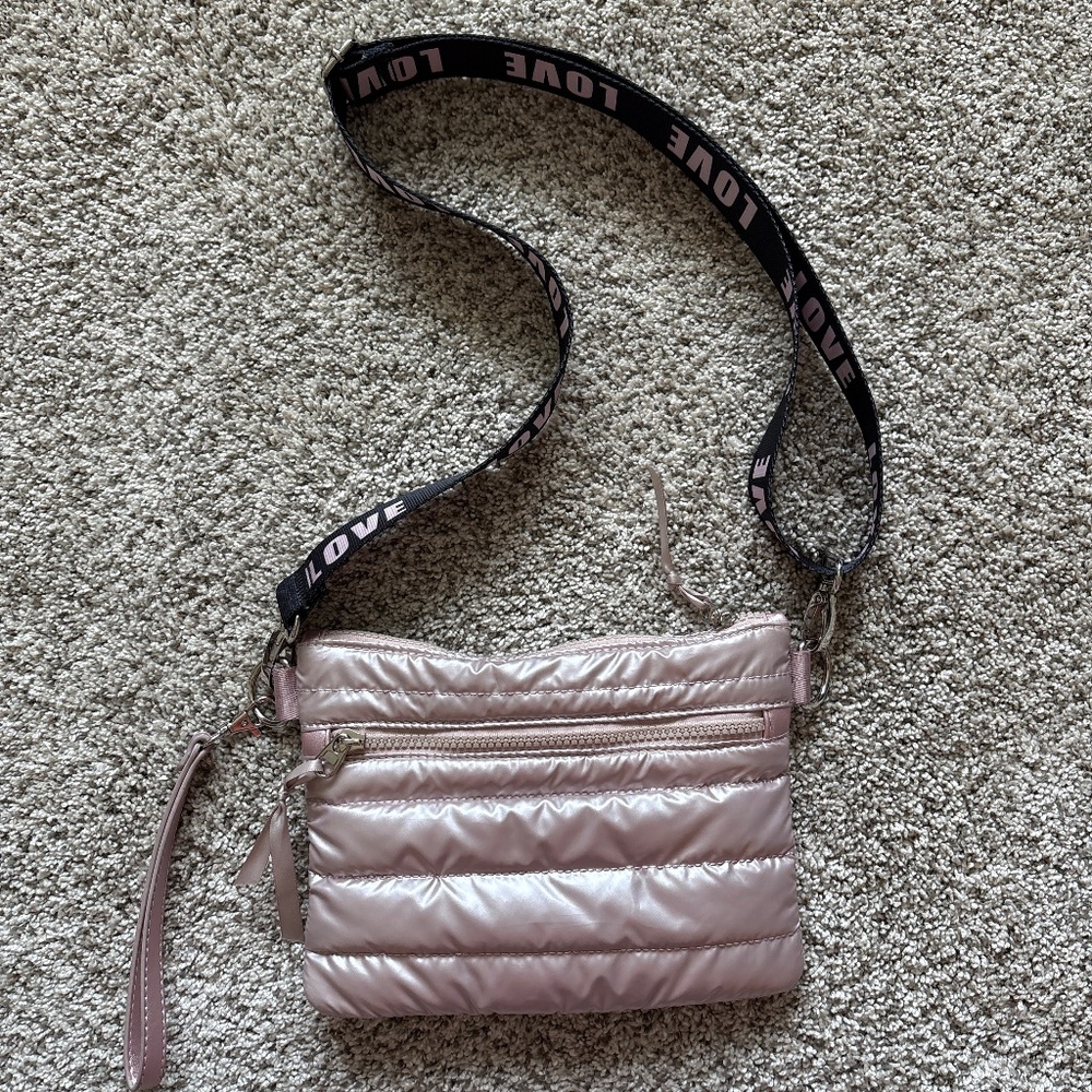 Lemonbella cross body bag in rose gold/shiny light pink